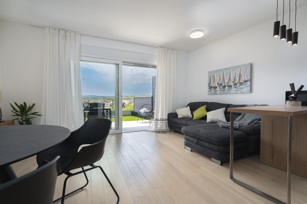 Apartman Ivan Krk Krk Town Bagian luar foto